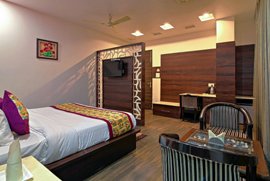 Hotel Royals Grand Galaxy